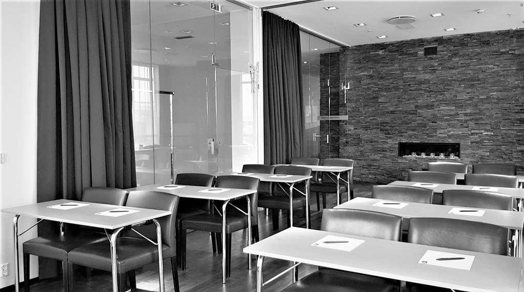 Four Monkeys Hotel Alesund Fasilitas foto