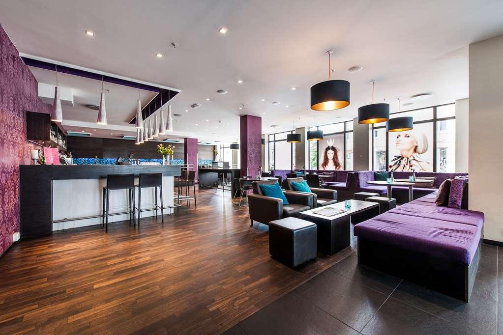 Four Monkeys Hotel Alesund Restoran foto