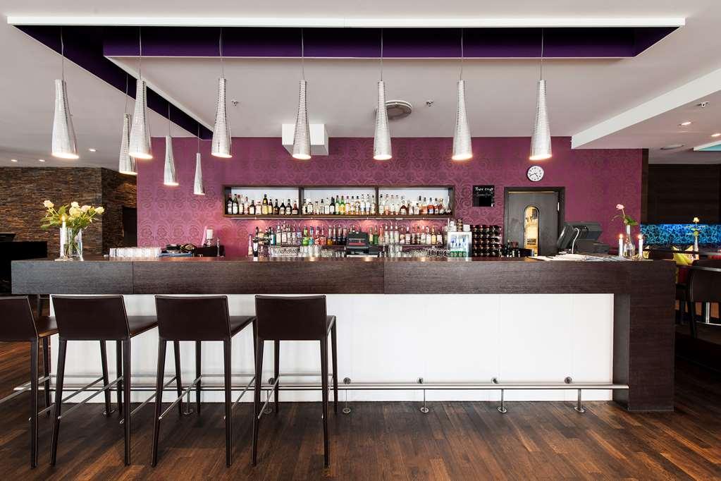 Four Monkeys Hotel Alesund Restoran foto
