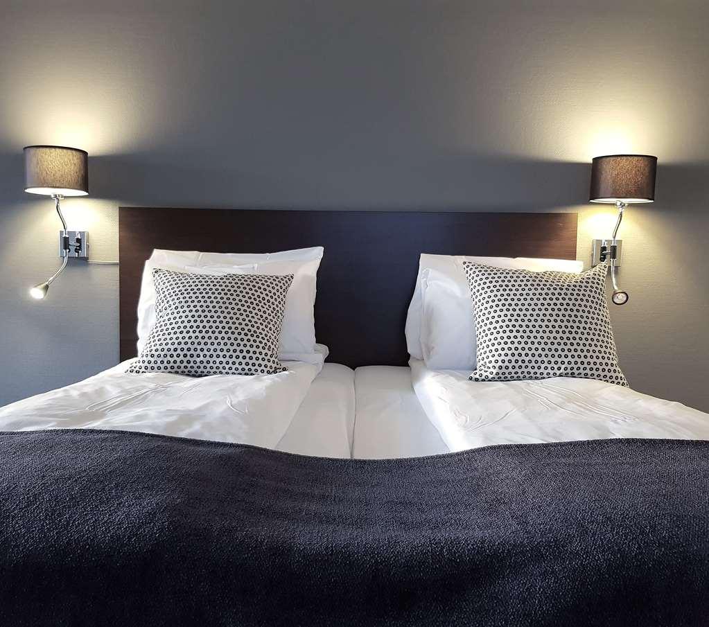 Four Monkeys Hotel Alesund Ruang foto