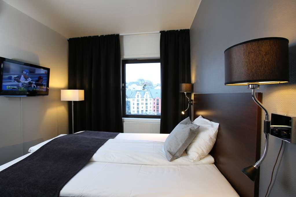 Four Monkeys Hotel Alesund Fasilitas foto