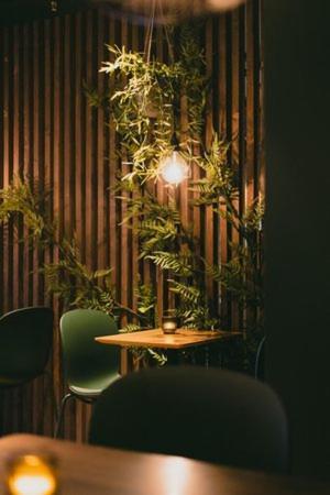Four Monkeys Hotel Alesund Bagian luar foto