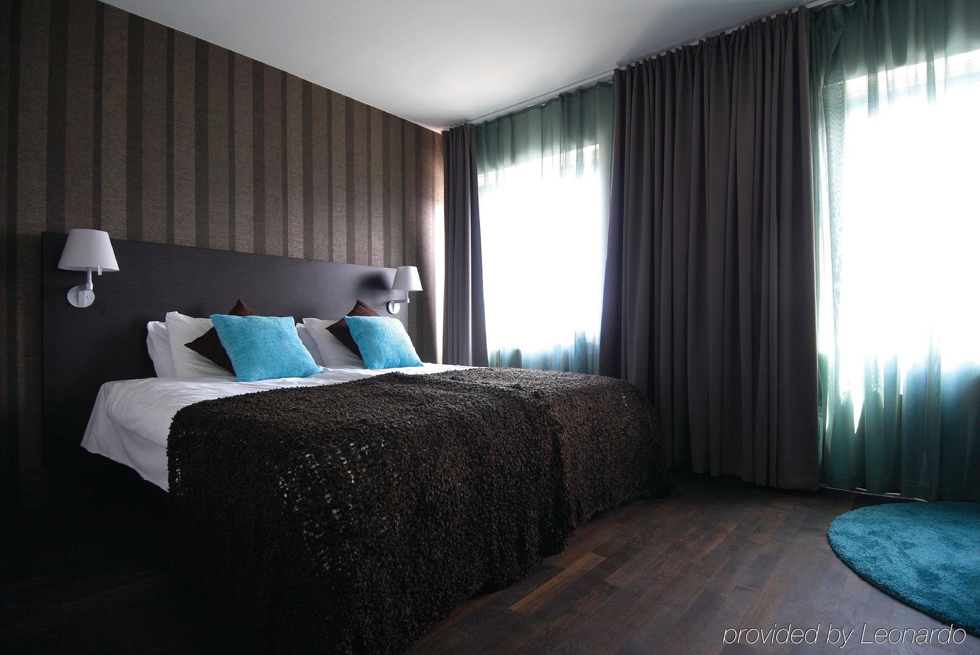 Four Monkeys Hotel Alesund Ruang foto